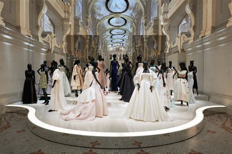 dior scenographe|SCÉNOGRAPHIE .